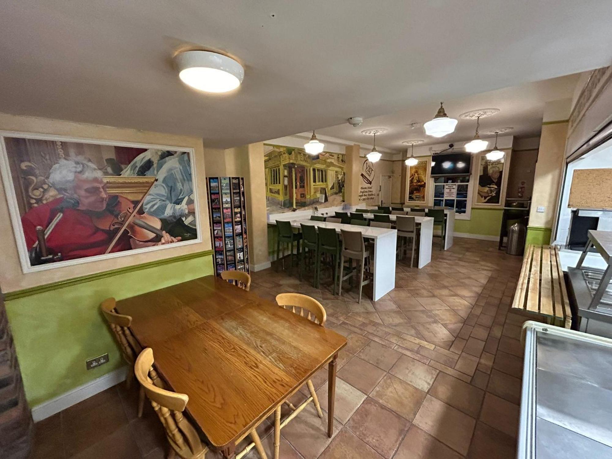 Hostel Gogartys Temple Bar Dublin